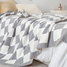 将图片加载到图库查看器，SeaRoomy Throw Blanket Checkerboard Fuzzy Blanket Reversible Plush Plaid Throw Blankets Warm Cozy Microfiber Knit Fluffy Checkered Blanket Decor Gift
