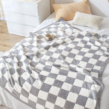 将图片加载到图库查看器，SeaRoomy Throw Blanket Checkerboard Fuzzy Blanket Reversible Plush Plaid Throw Blankets Warm Cozy Microfiber Knit Fluffy Checkered Blanket Decor Gift
